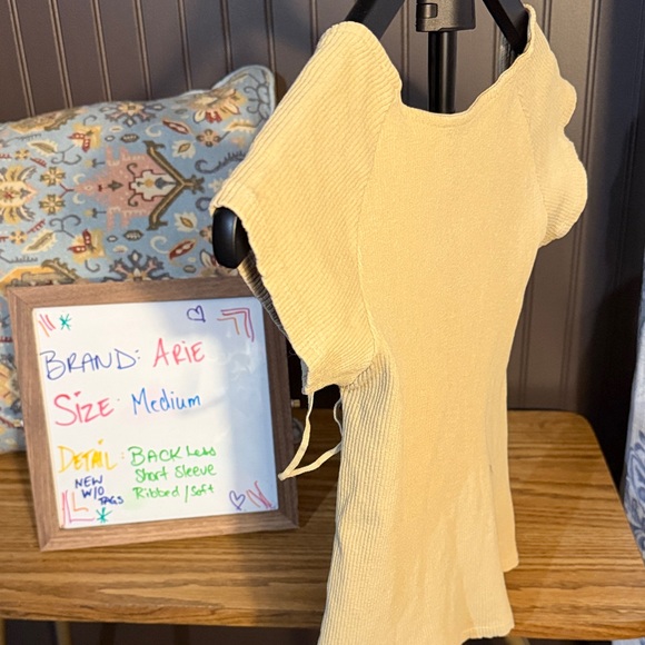 Aerie Tan Ribbed Backless Top | Size M - Picture 5 of 5